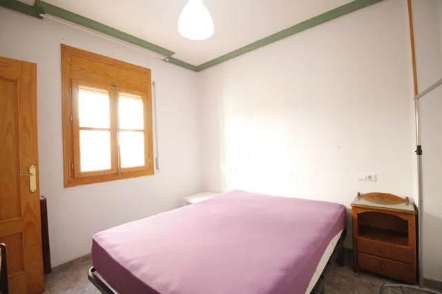 EXCELENTE CASA EN EL CENTRO DE BAZA!!!! — 15