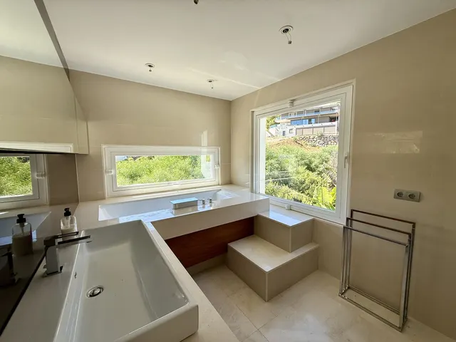 Chalet 4 habitaciones 556m² en venta - Riviera del sol — 32
