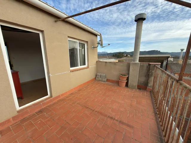 Espectacular piso con gran terraza con salida desde comedor, garaje para dos coches y trastero y terraza solarium — 40