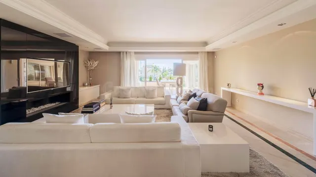 Exclusivo Apartamento en venta en la Milla de Oro de Marbell - foto 3