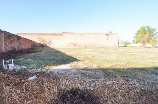 Urbis te ofrece una parcela en venta en zona Puente Ladrillo-Toreses, Salamanca. — 8