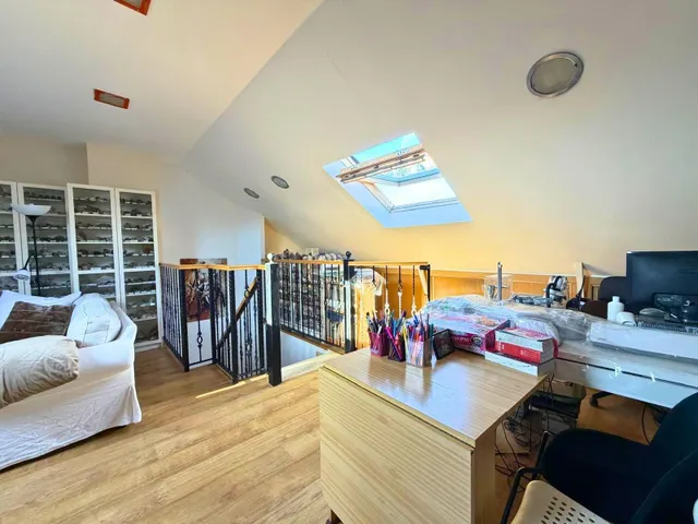 Chalet adosado de esquina en venta en rivas pueblo, rivas vaciamadrid — 28