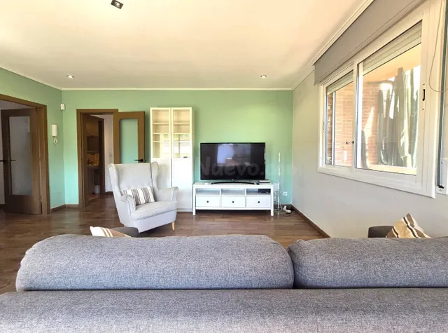 ESPECTACULAR CHALET CON UNA FANTÁSTICA ZONA EXTERIOR PRIVADA - foto 3
