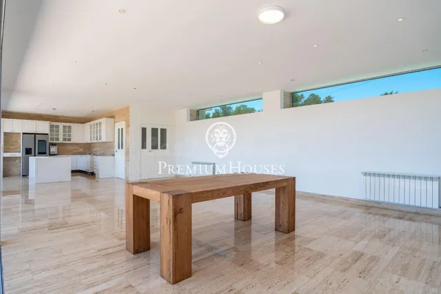 Casa a estrenar con vistas al mar y a la montaña - foto 5