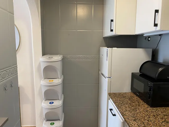 ☀️ ¡ENCANTADOR APARTAMENTO EN EL CENTRO DE TORREVIEJA CON PISCINA! ‍♂️ — 16