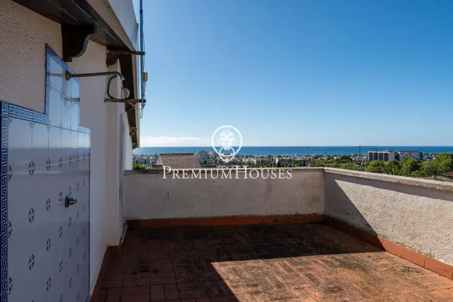 Casa independiente con piscina y jardín en Vallpineda — 29