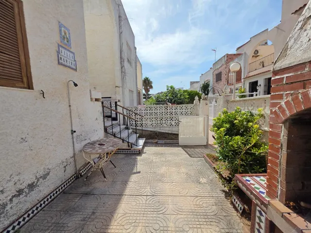 Magnifica vivienda para reformar, buena ocasion para invertir — 37