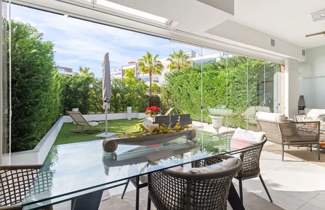 Apartamento 2 habitaciones 107m² en venta - Costa Del Sol - foto 2