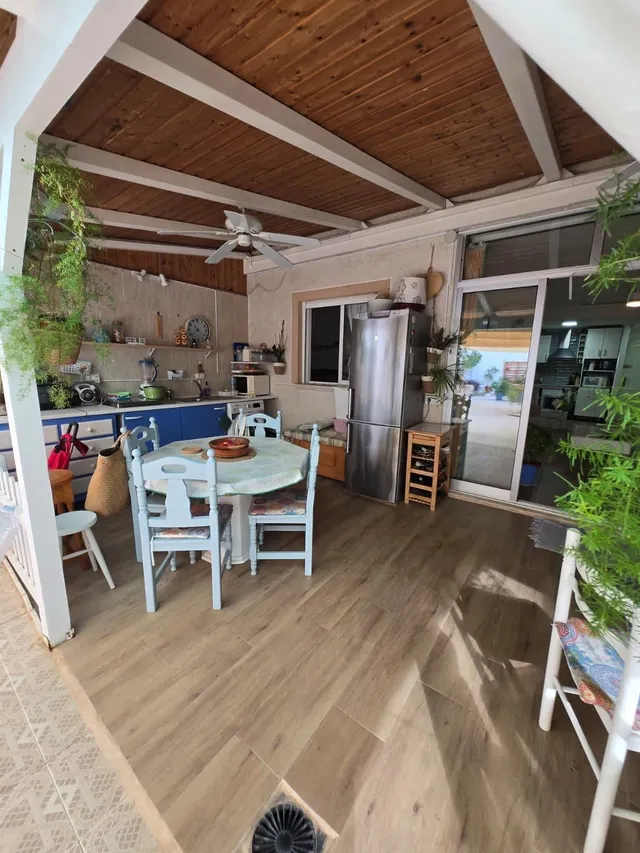 Precioso apartamento totalmente reformado con gran terraza — 13
