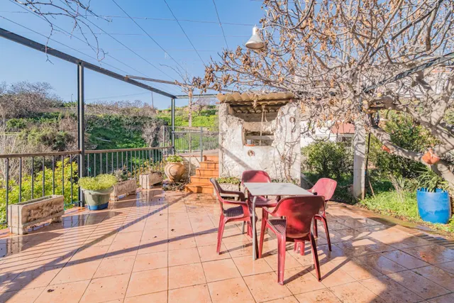 Vivienda con impresionantes vistas en Molvízar