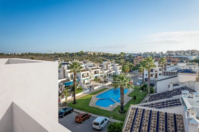 COMPLEJO RESIDENCIAL DE OBRA NUEVA EN ORIHUELA COSTA — 20