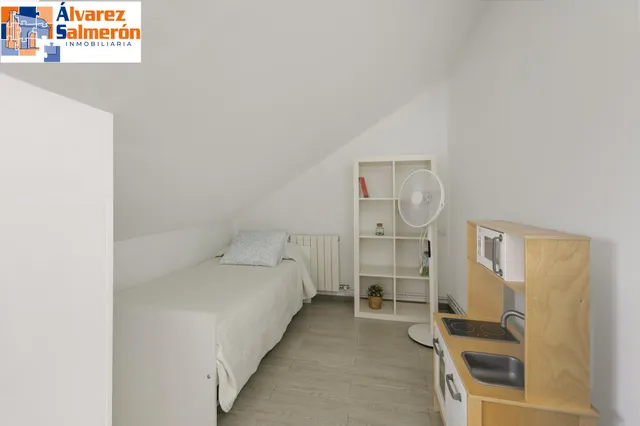 Ático en venta en La Zubia — 17