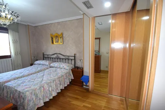 Vivienda de 4 dormitorios en una de las mejores zonas de rivas — 33