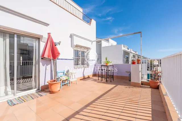 Ático con terraza en Poblesec