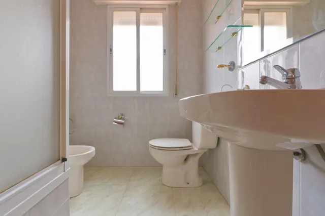 Bonita Casa en Cúllar Vega — 37