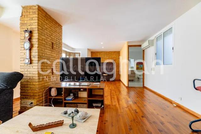 Vivienda única con vistas a la plaza de la Virgen — 5