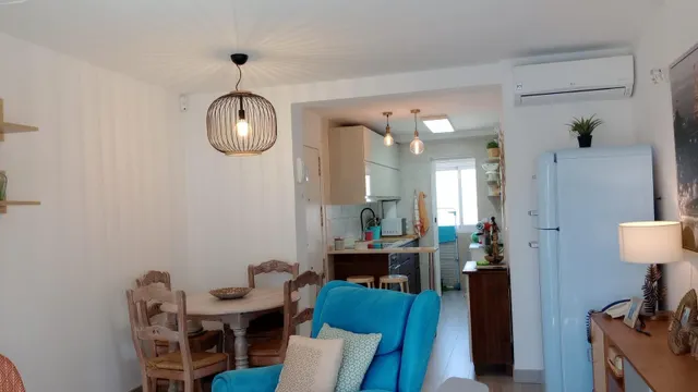 Reformado apartamento en zona Avenida Mediterránea a pocos minutos andando hasta playa Levante. — 6