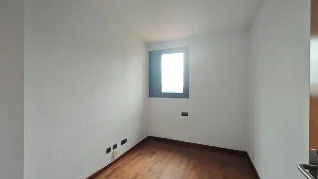 Piso de dos habitaciones en alquiler en el centro de Manresa — 9