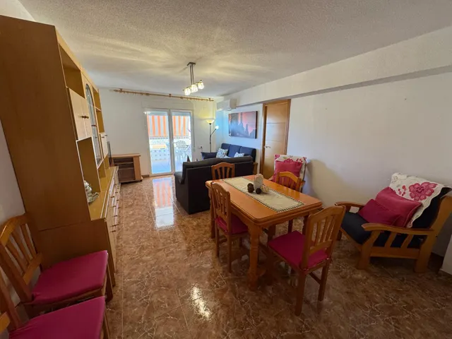 APARTAMENTO CON REFORMA INTEGRAL GRAN TERRAZA Y A ESCASOS METROS DEL MAR — 6