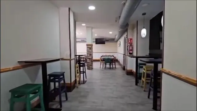 LOCAL COMERCIAL EN OVIEDO - foto 4