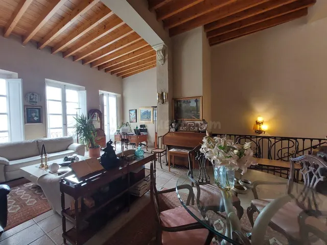 VENTA DE VIVIENDA + LOCAL - RESTAURANTE EN CENTRO HISTÓRICO — 3