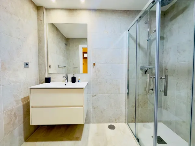 Villa 5 habitaciones 221m² en venta - Montezenia — 38
