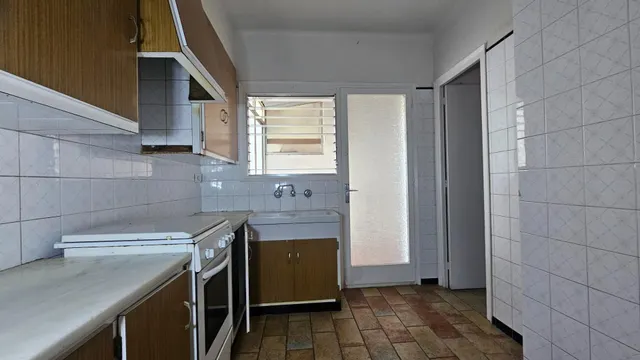 PISO EN SARRIÀ DE DALT — 18