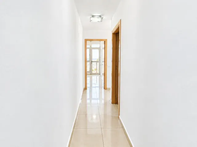 Vistas al mar, balcón y suite principal en León y Castillo — 7
