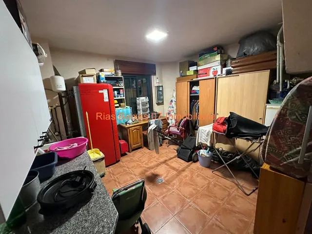 REF 7043 CHALET DE PIEDRA CON 5 DORMITORIOS EN MOS — 49