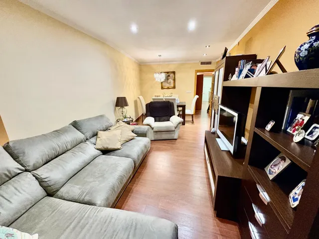 PISO EN EL CENTRO — 3