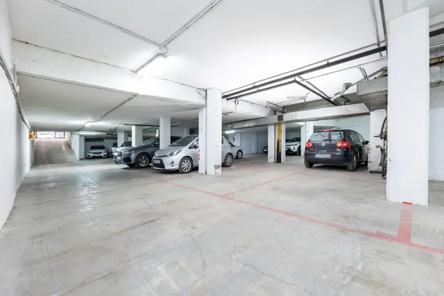 VIVIENDA EN ZONA CENTRO - ALHAMAR, CON PLAZA DE GARAJE Y CALEFACCIÓN — 29