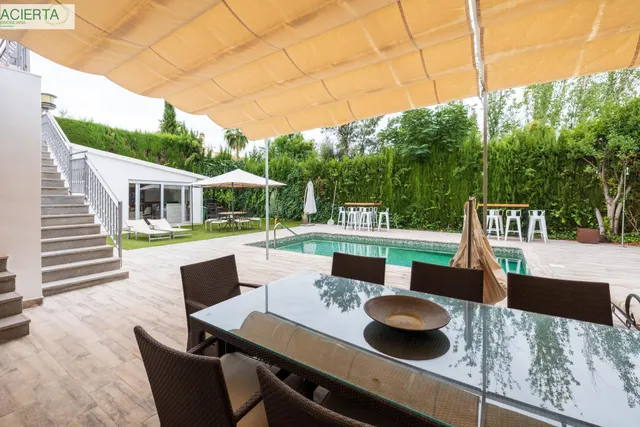 Espectacular chalet en el serrallo — 14