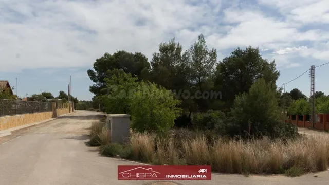 Parcela urbana en venta en Nàquera - foto 4