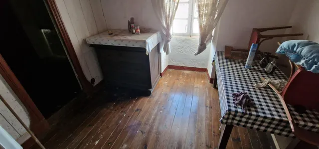 CASA DE PIEDRA CON TERRENO OPARA REFORMAR EN OUTES — 13