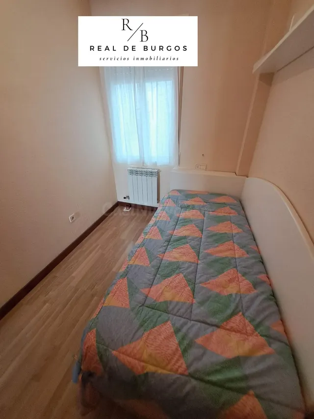 Piso en alquiler zona plaza Batallas — 3