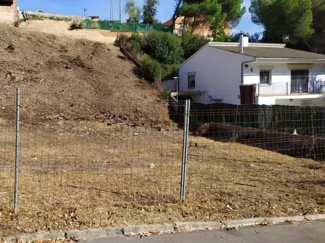 Terreno urbano en Serra Alta - Hostalets de Pierola- (Barcelona) — 4