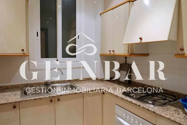 PISO CON TERRAZA DE 25 M2 Y SALA POLIVALENTE DE 21 M2 EN L’ANTIGA ESQUERRA DE L’EIXAMPLE — 8