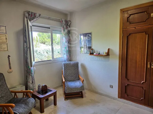 Chalet Independiente en Olias Del Rey — 18