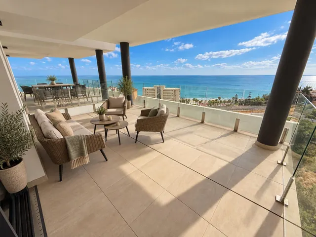 APARTAMENTO CON VISTAS AL MAR EN EL HIGUERÓN – CARVAJAL — 6