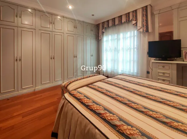 ESPECTACULAR CASA CON PISCINA, BARBACOA  EN PARCELA DE MÁS DE 20.000M2 — 28
