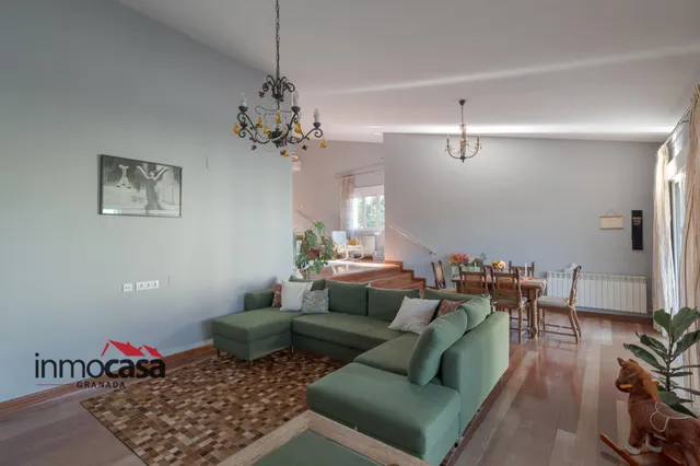 Casa 5 habitaciones 220m² en venta - Urb. el arenal — 46