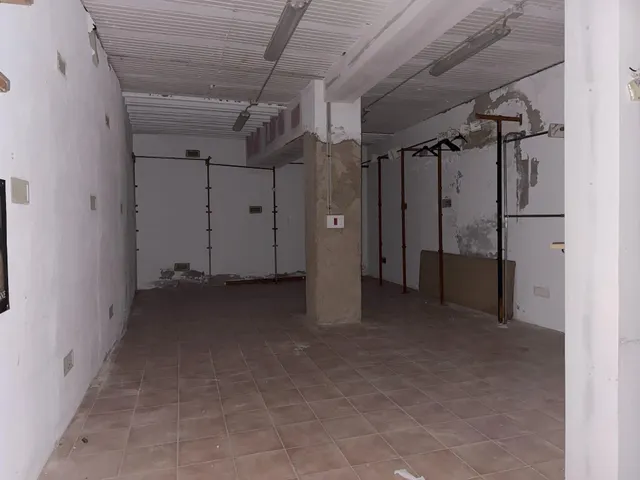 Local comercial en venta en Calle San Pablo. Zaragoza — 13