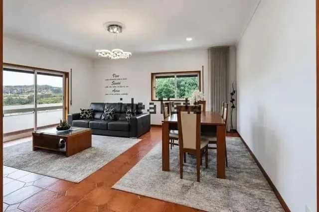 Apartamento 3 habitaciones 145m² en venta - Pombeiro de Riba