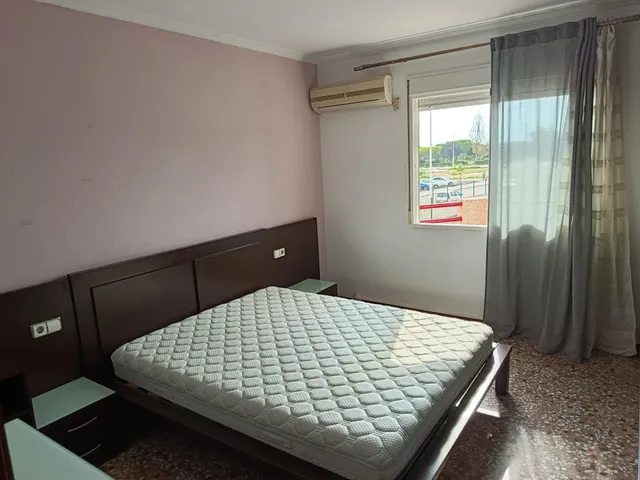 ¡Oportunidad única en el Grao de Gandía! Piso acogedor y amplio — 22