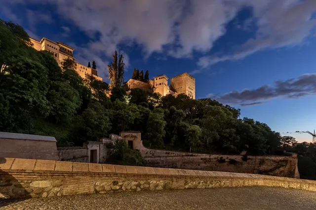 PRECIOSA CASA CON VISTAS A LA ALHAMBRA — 49