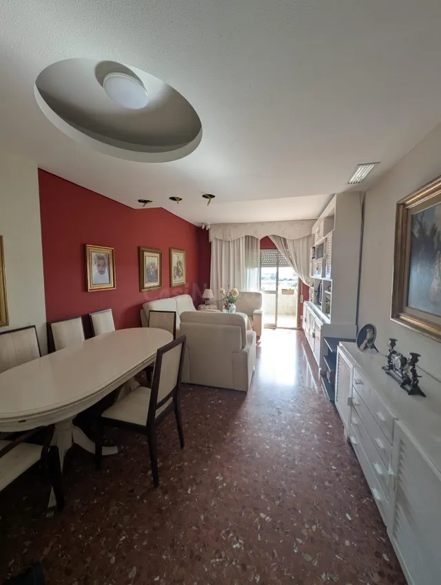 PISO EN ZONA ALMENDRAL — 4