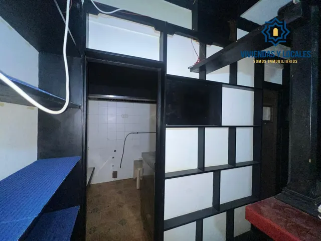 Local disponible con licencia de hostelería junto a Puentezuelas — 11