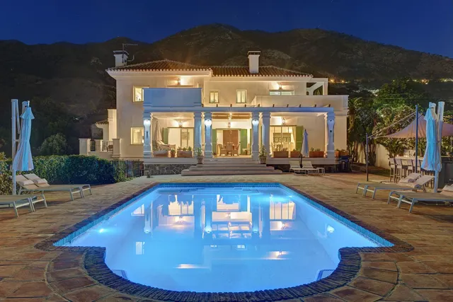 Chalet 6 habitaciones 453m² en venta - Riviera del sol — 32
