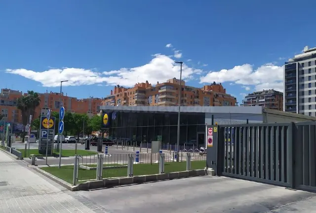 Local comercial 310m² en venta - Campanar - foto 3