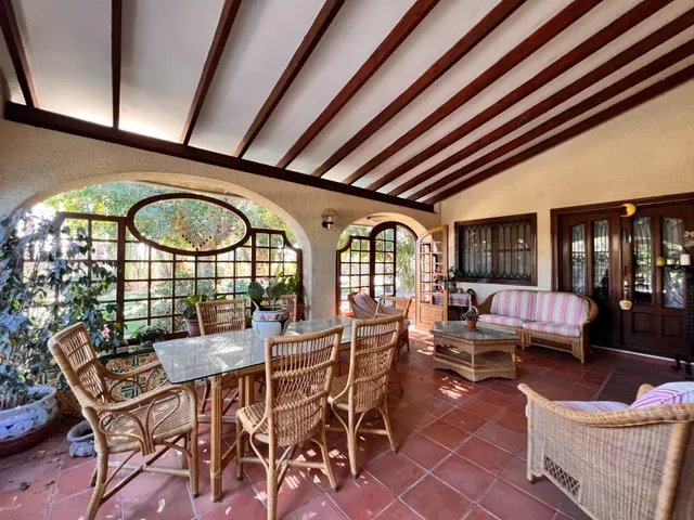 MAITINO AMPLIO CHALET CON PISCINA, PISTA DE TENIS CON VESTUARIOS Y BARBACOA — 49
